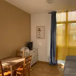 Centre Et *